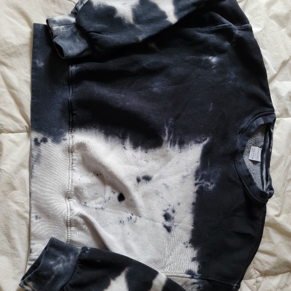 ZARA kids croptop sweat shirt. - Picture 3 of 3